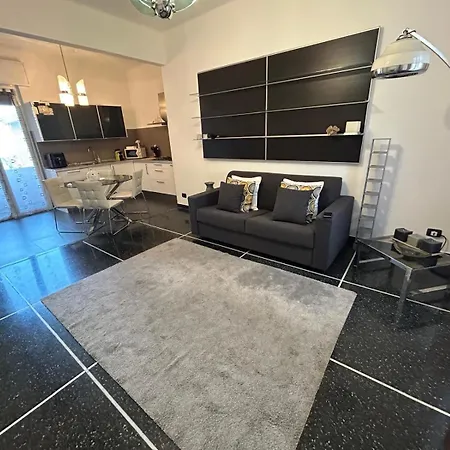 Castelletto Apartment *