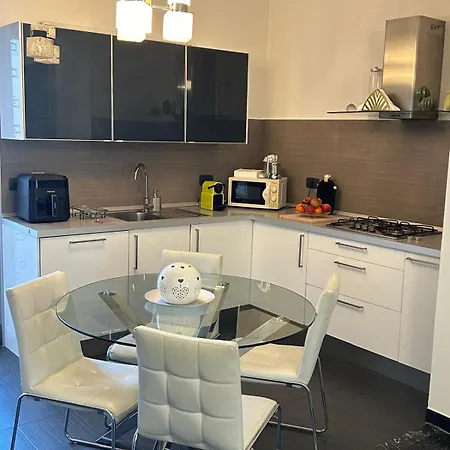Castelletto Apartment *